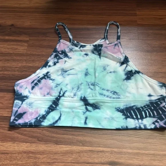 Juniors SO Crop Top - Picture 1 of 4